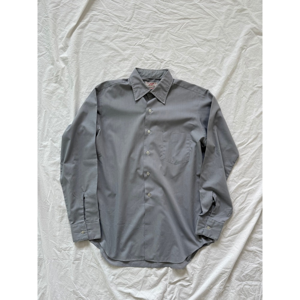 Vintage 1960s Forsyth Tacoma Grey Permanent Press Button Down Shirt
